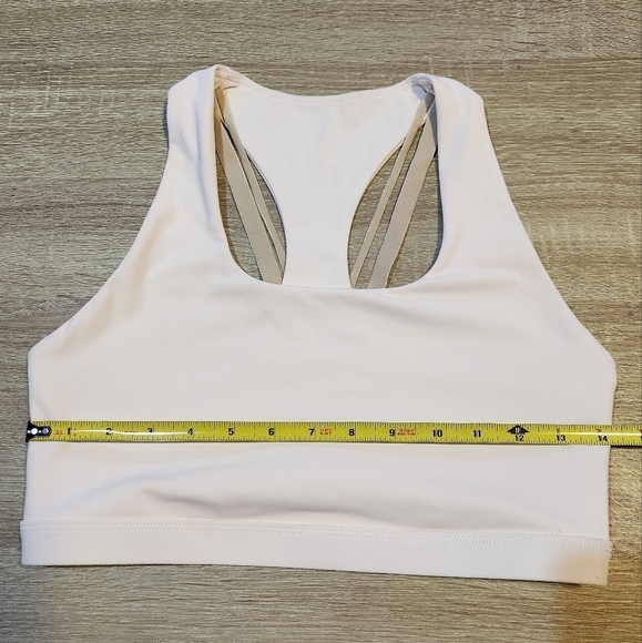 Fabletics Sports Bra - Picture 4 of 7